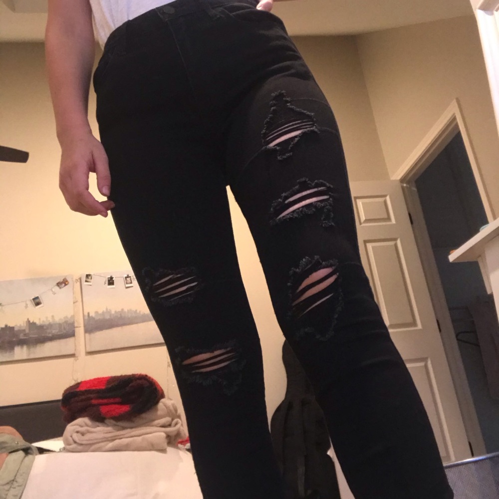 High waisted stretchy hollister black ripped jeans
